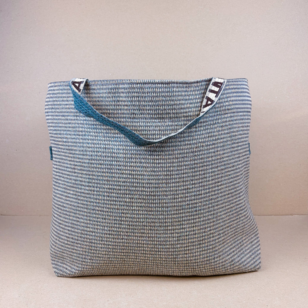 Isla Log Bag