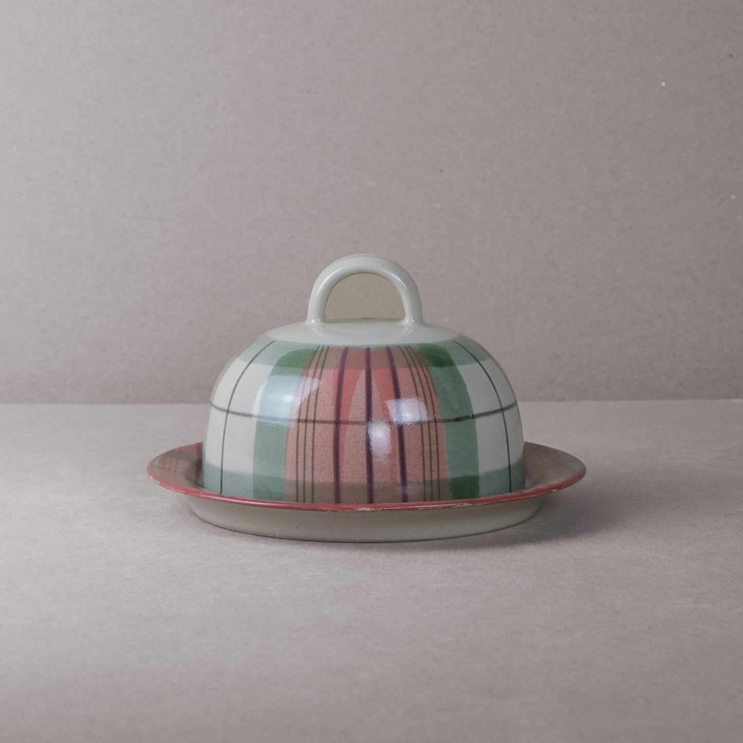 Ochil Cheese Dome and Plate