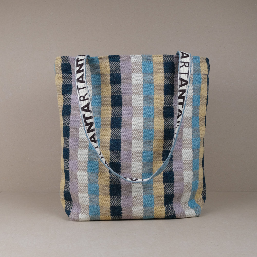 Eden Court at 50 Carpet Bag