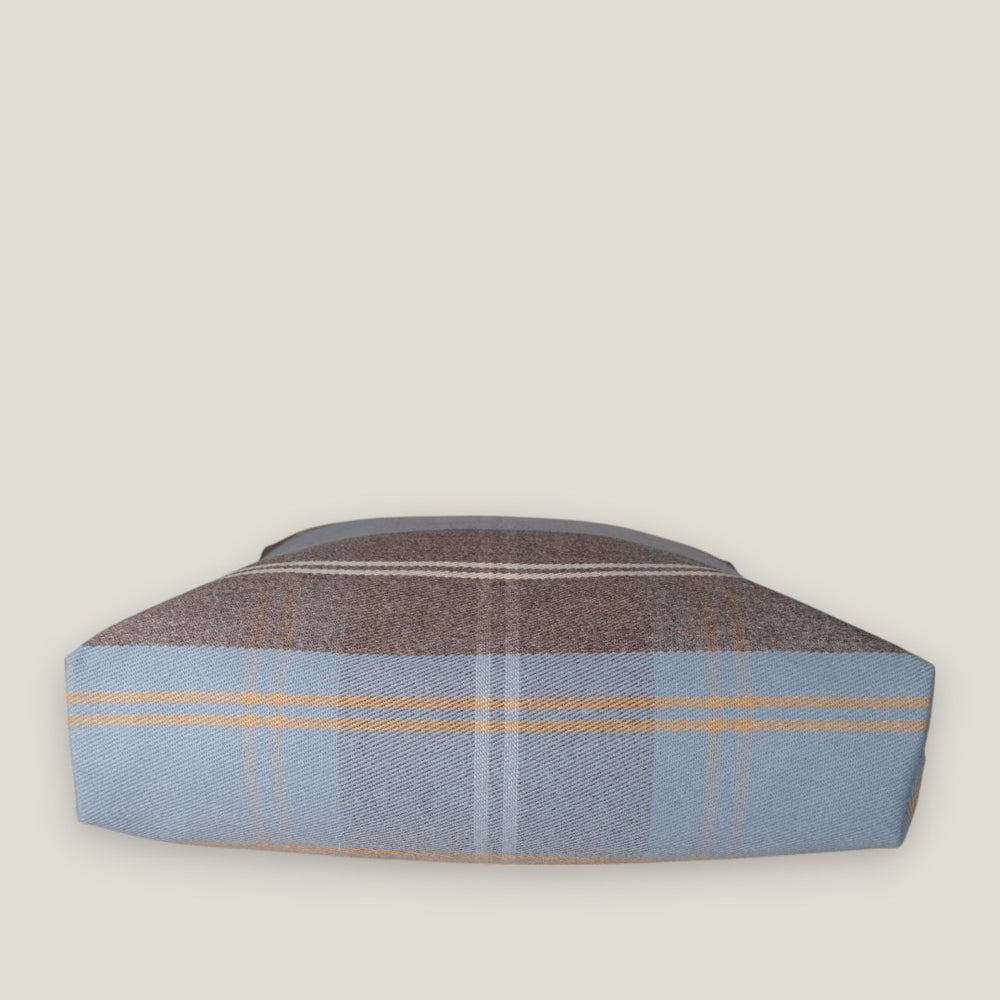 Cadboll Pet Bed