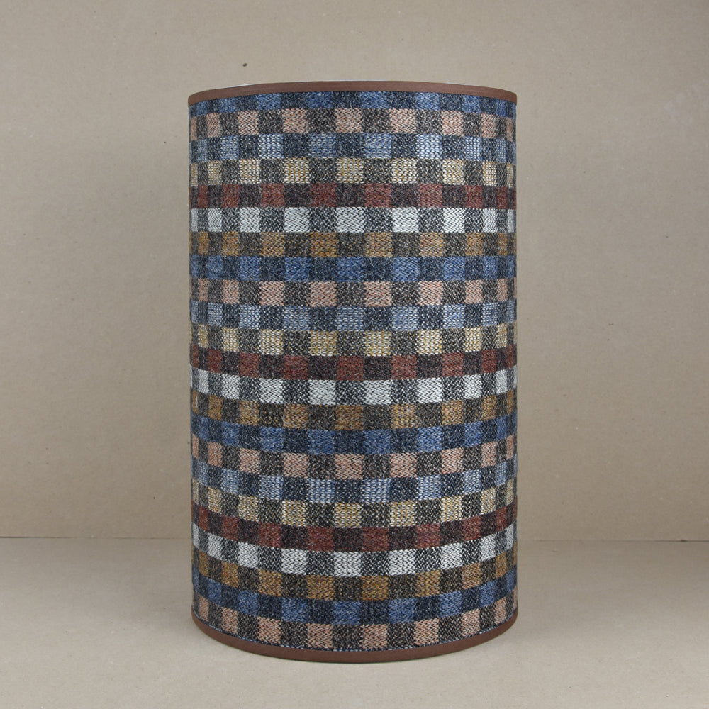 Medium Oak Lamp