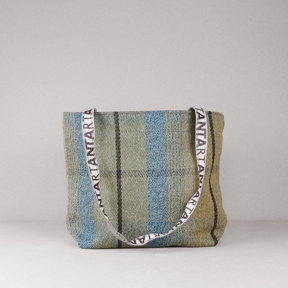 Duncan Macgillivray Little Shopper