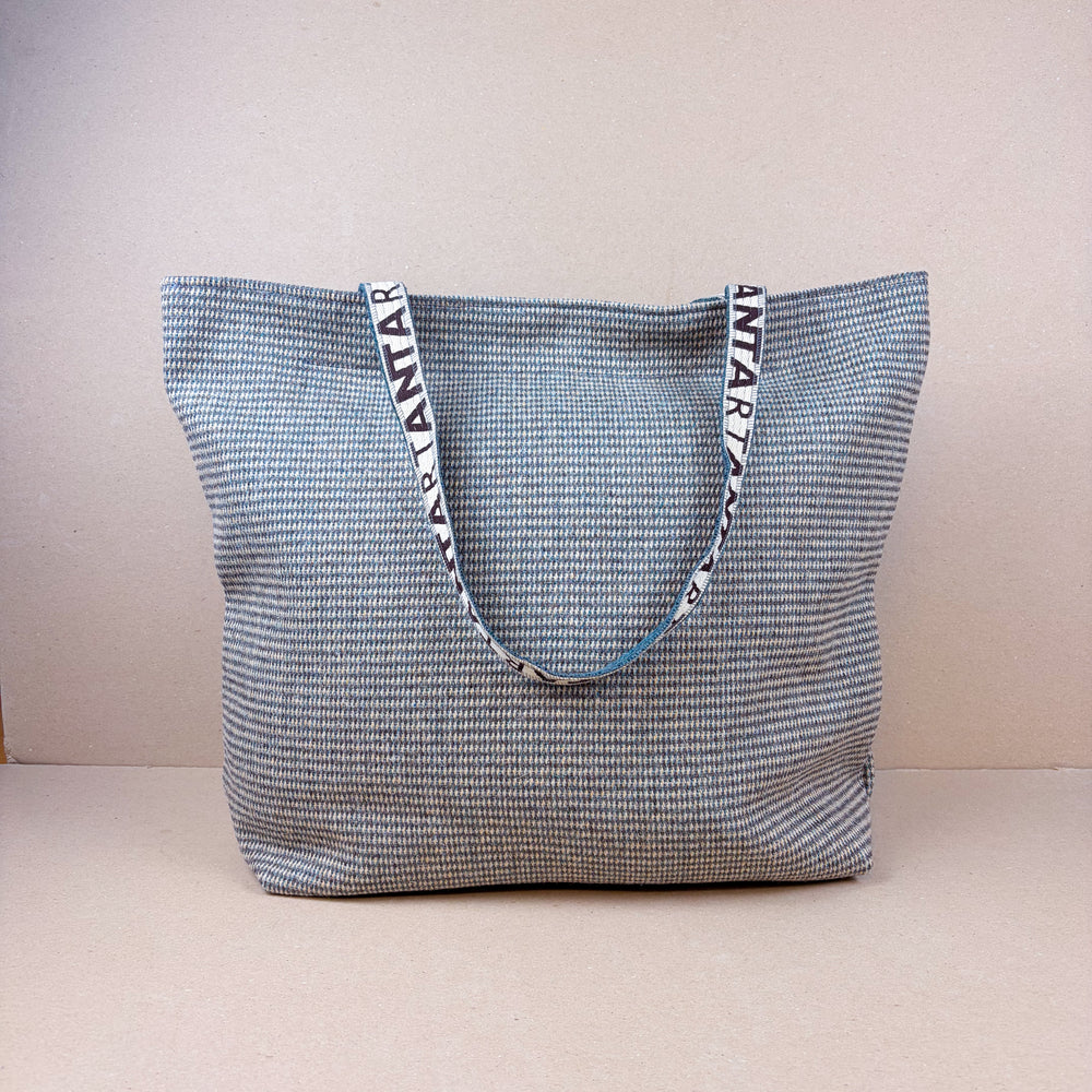 Isla Travel Bag