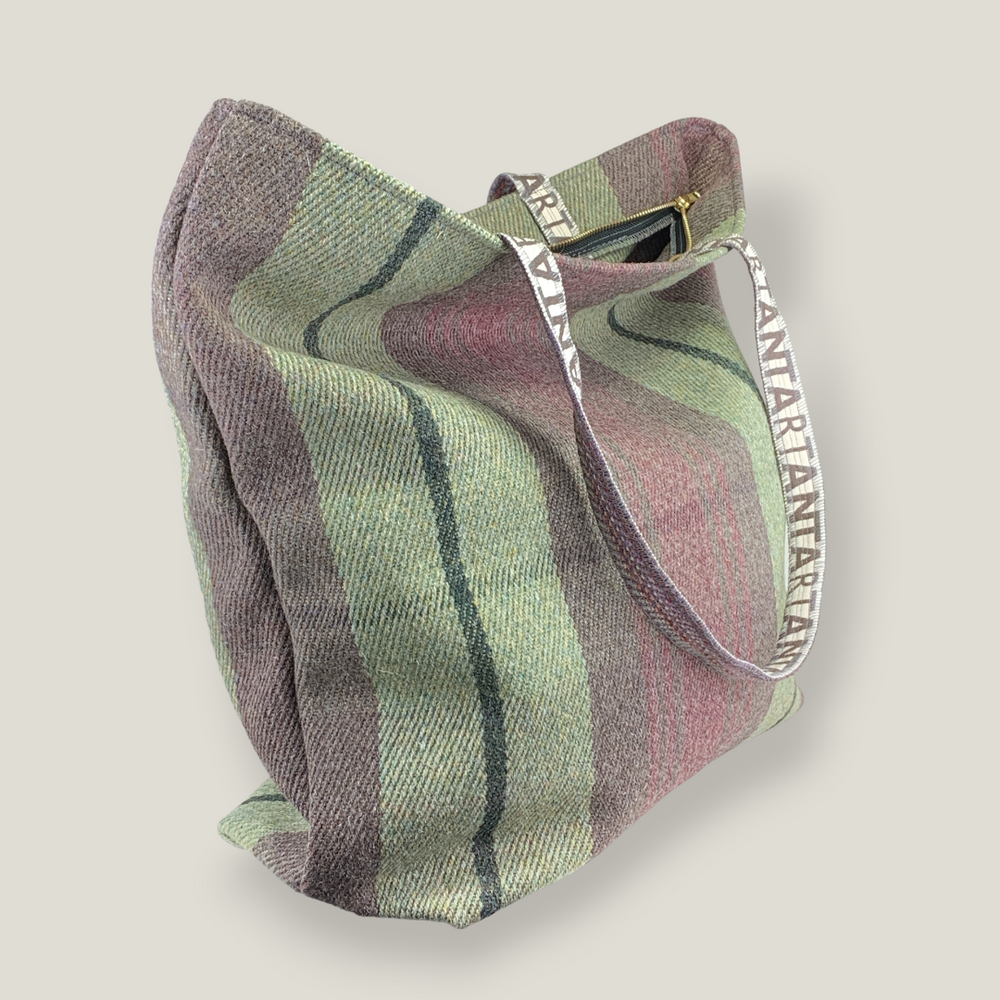 Cawdor Travel Bag