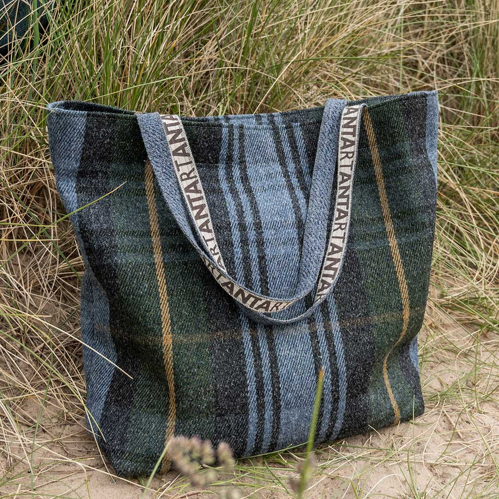 Brodick Travel Bag