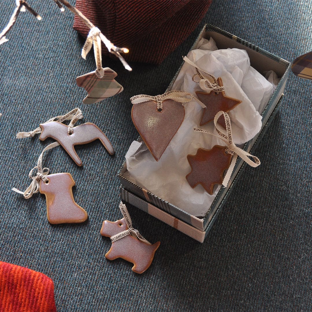 Rustic Heather Heart Decoration