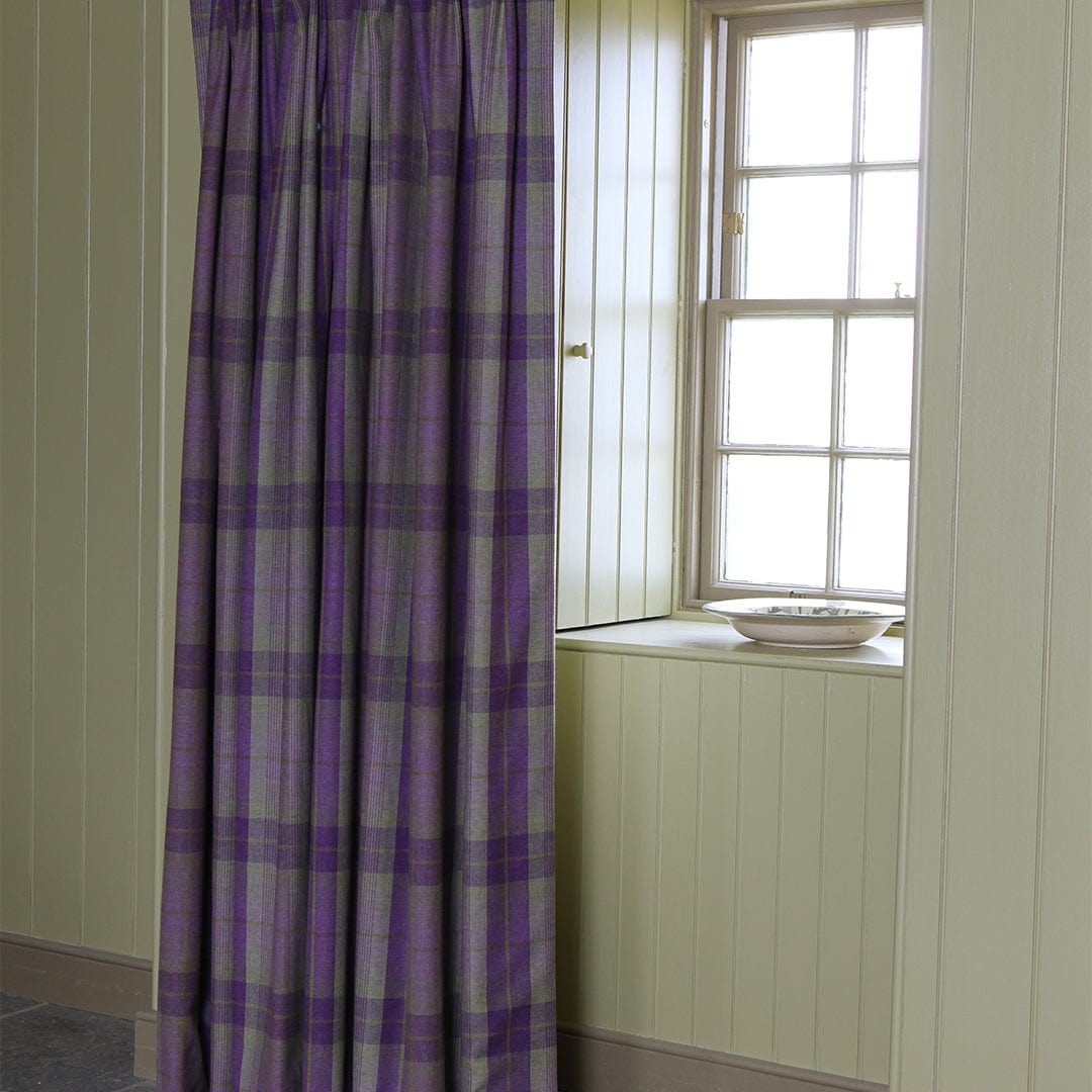 Paint Sample in ANTA Lime Green