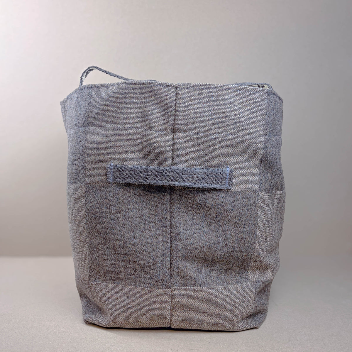 Silver log bag