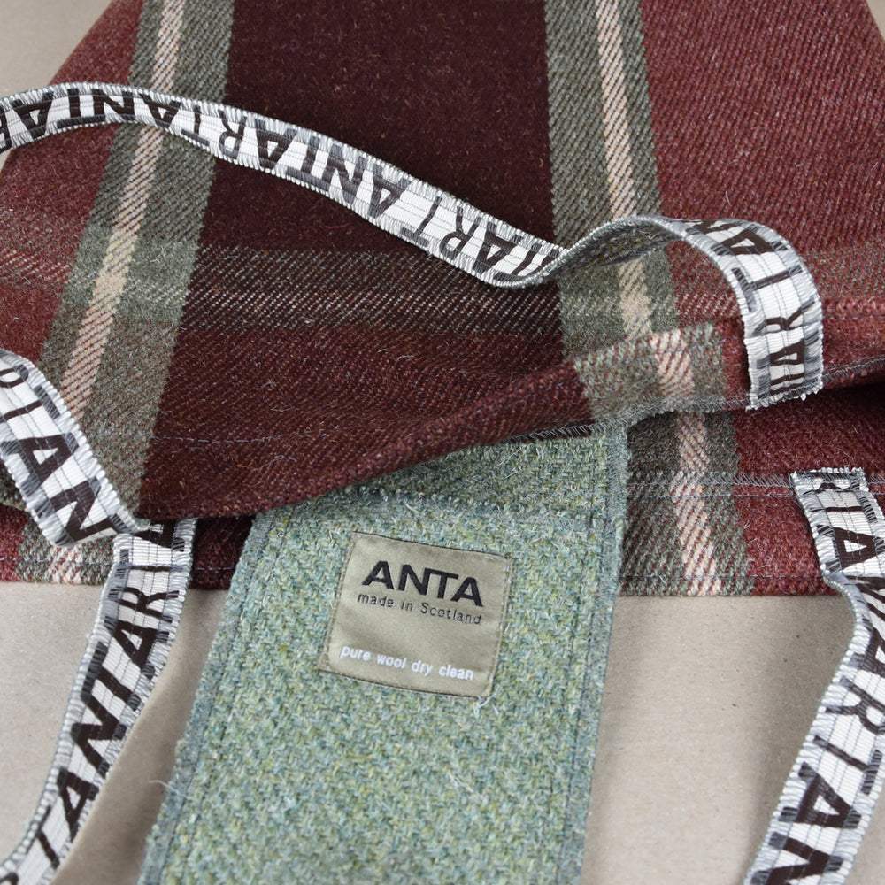 Dunvegan Carpet Bag
