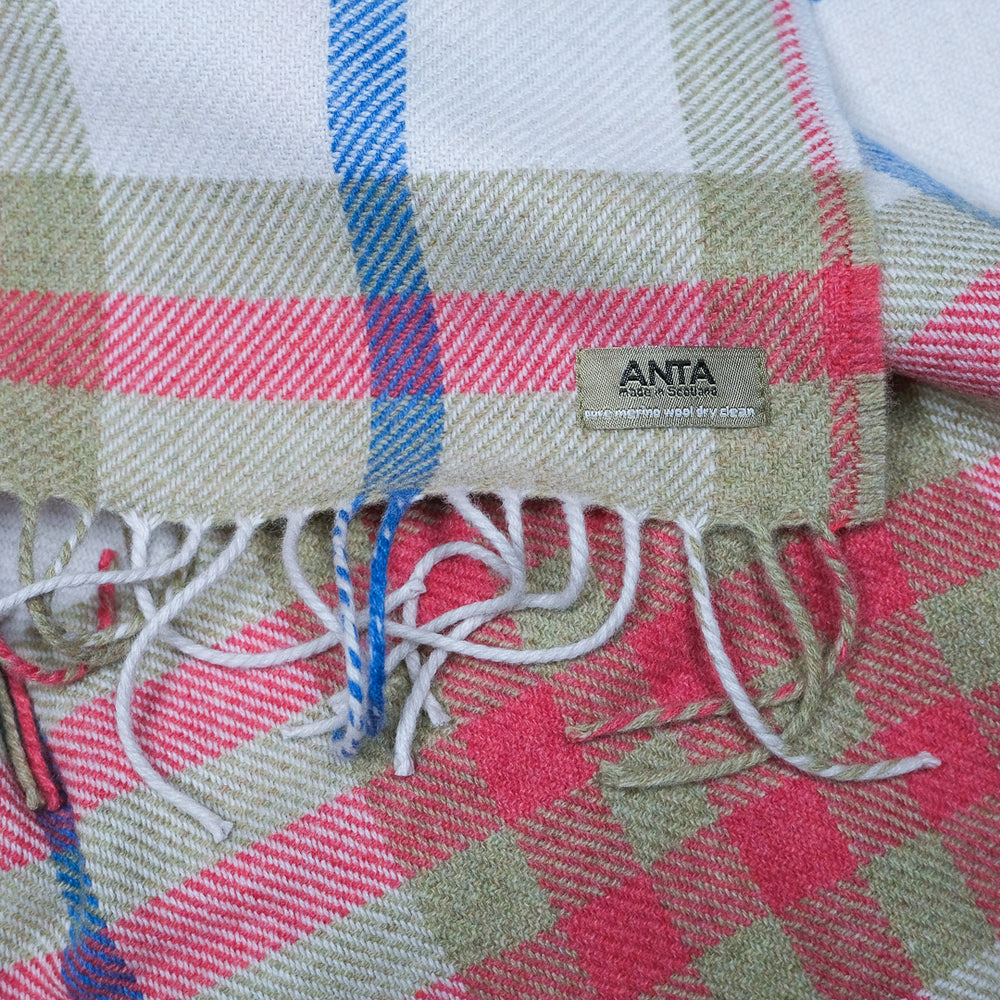Maisie Baby Blanket