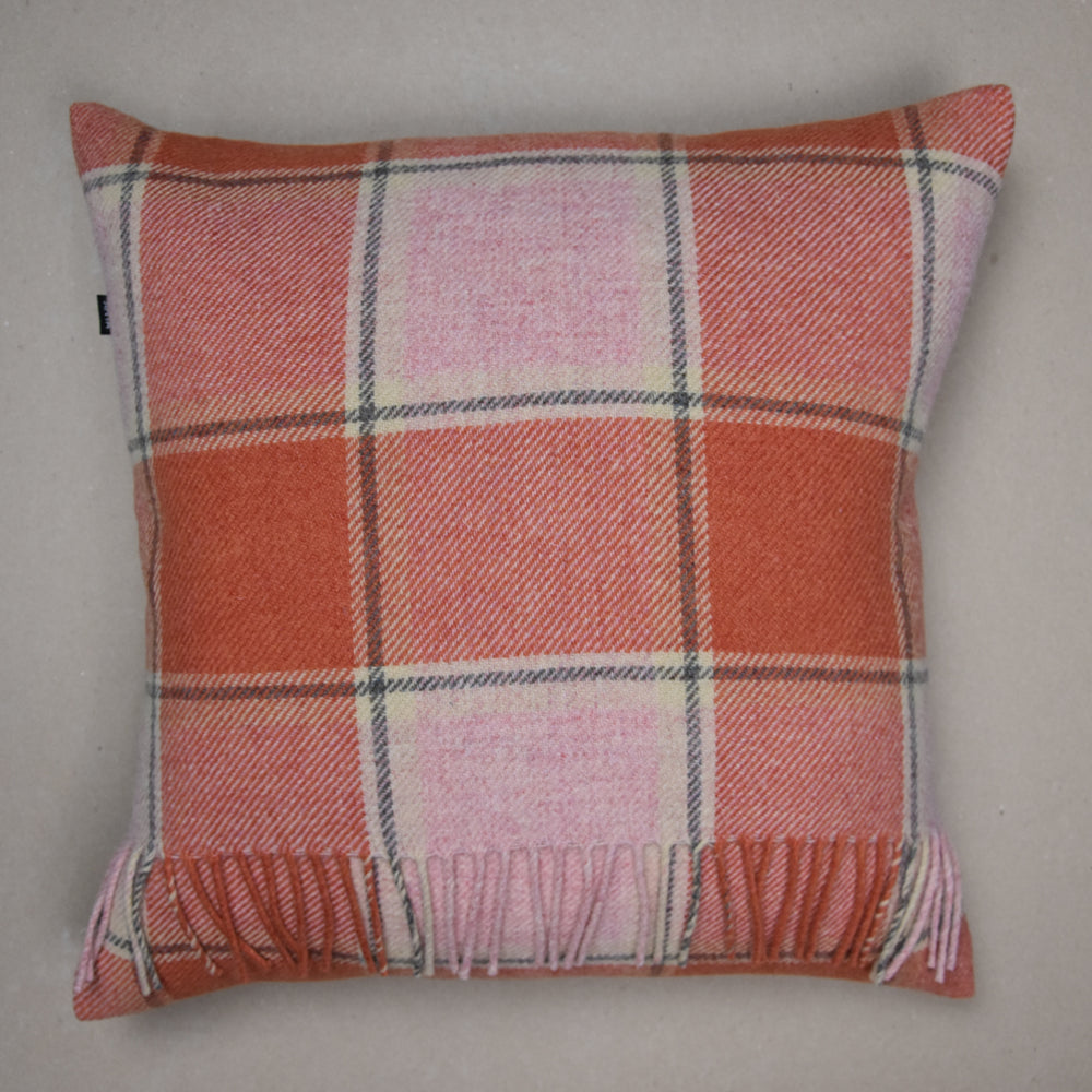 Elizabeth Pirrie Scottish Lambswool Throw Cushion Cover