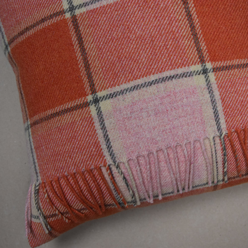 Elizabeth Pirrie Scottish Lambswool Throw Cushion Cover