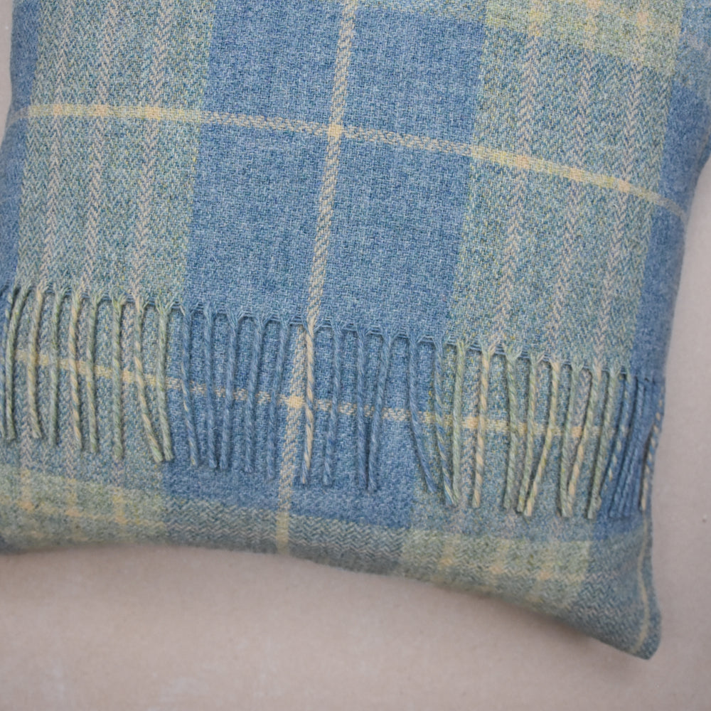 Robert Carver Scottish Lambswool Throw Cushion Cover