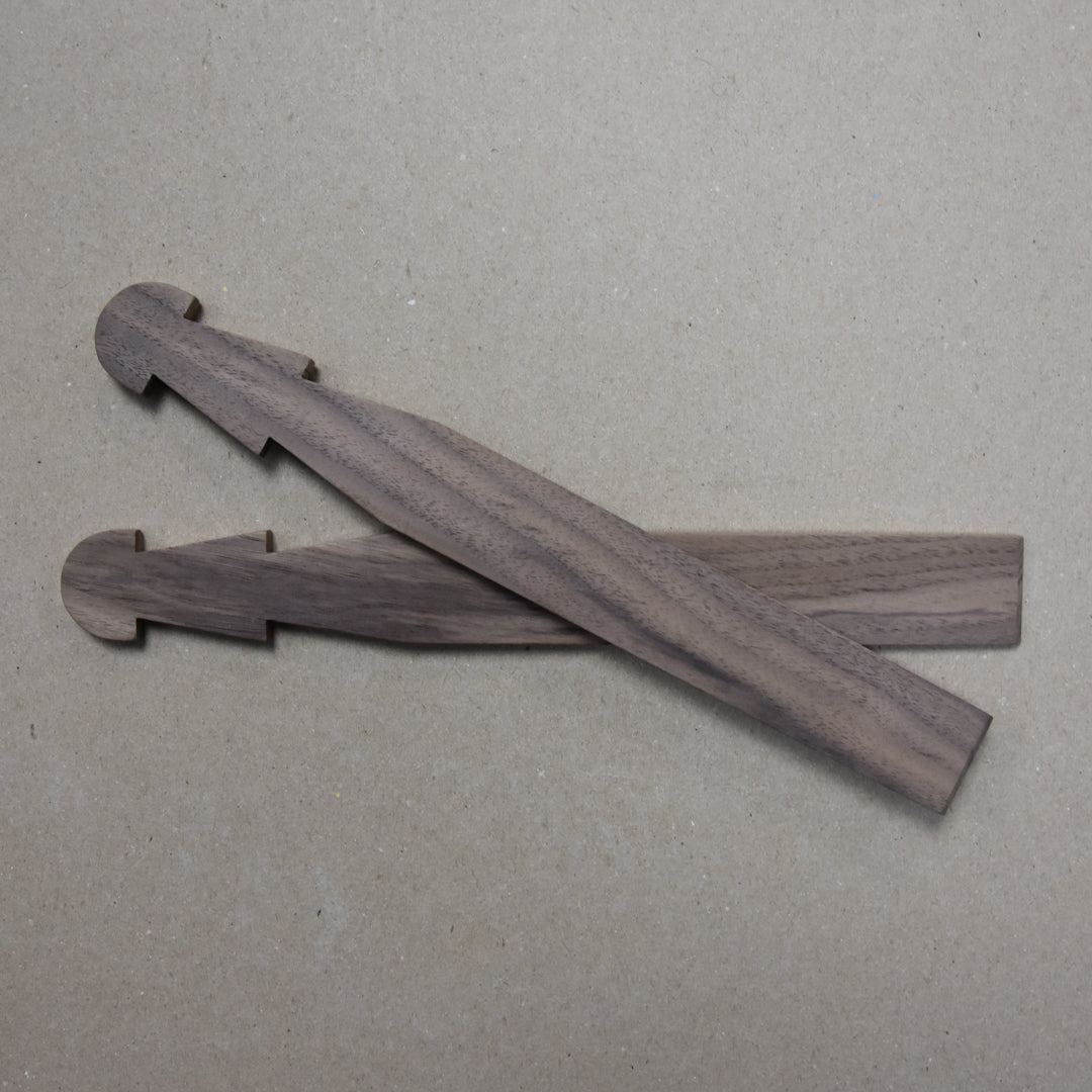 Rounded Thistle Top Salad Servers