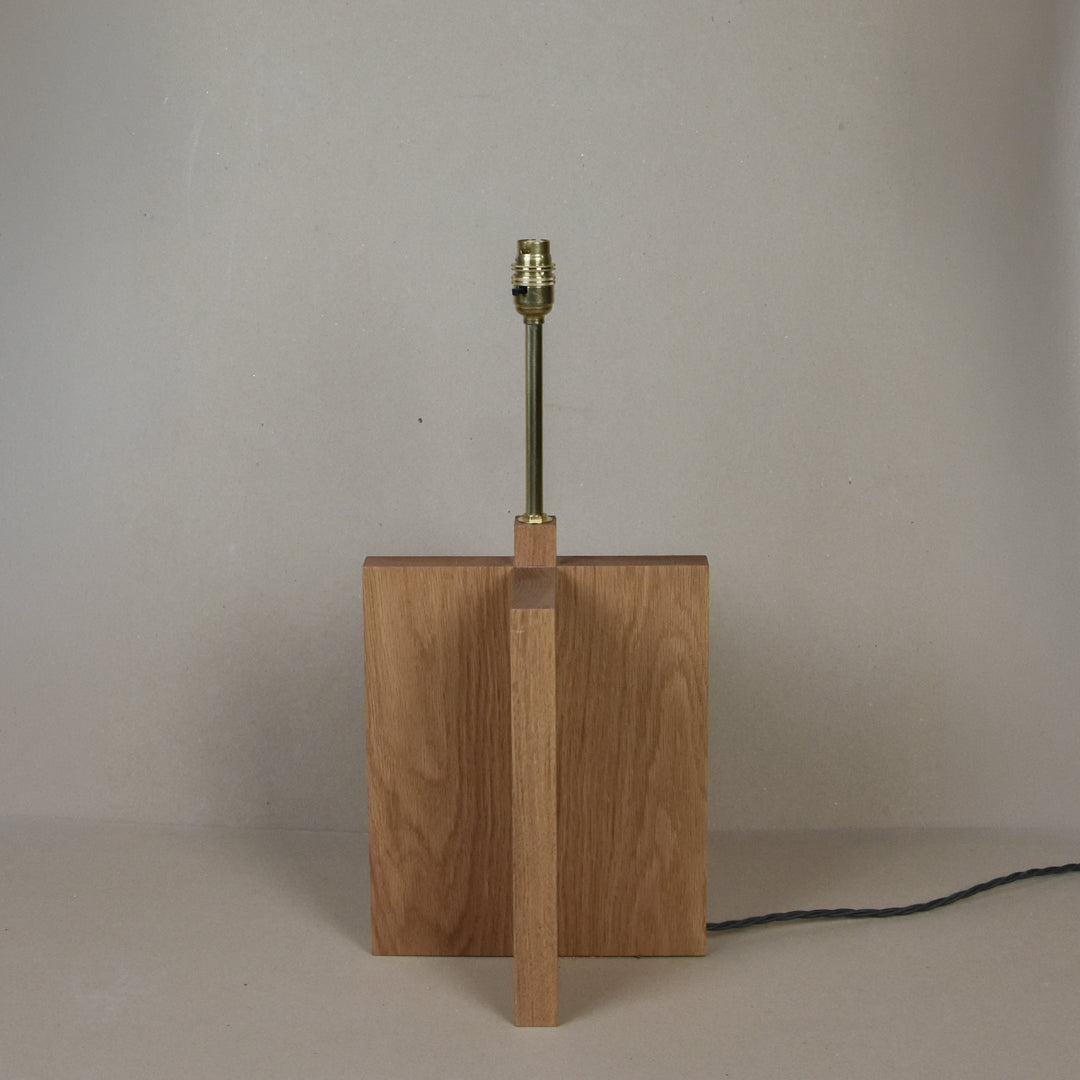 Medium Oak Lamp