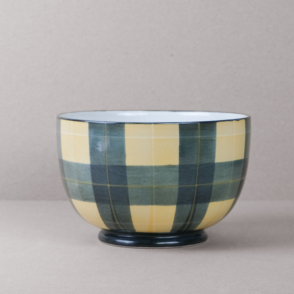 Barclay Salad Bowl