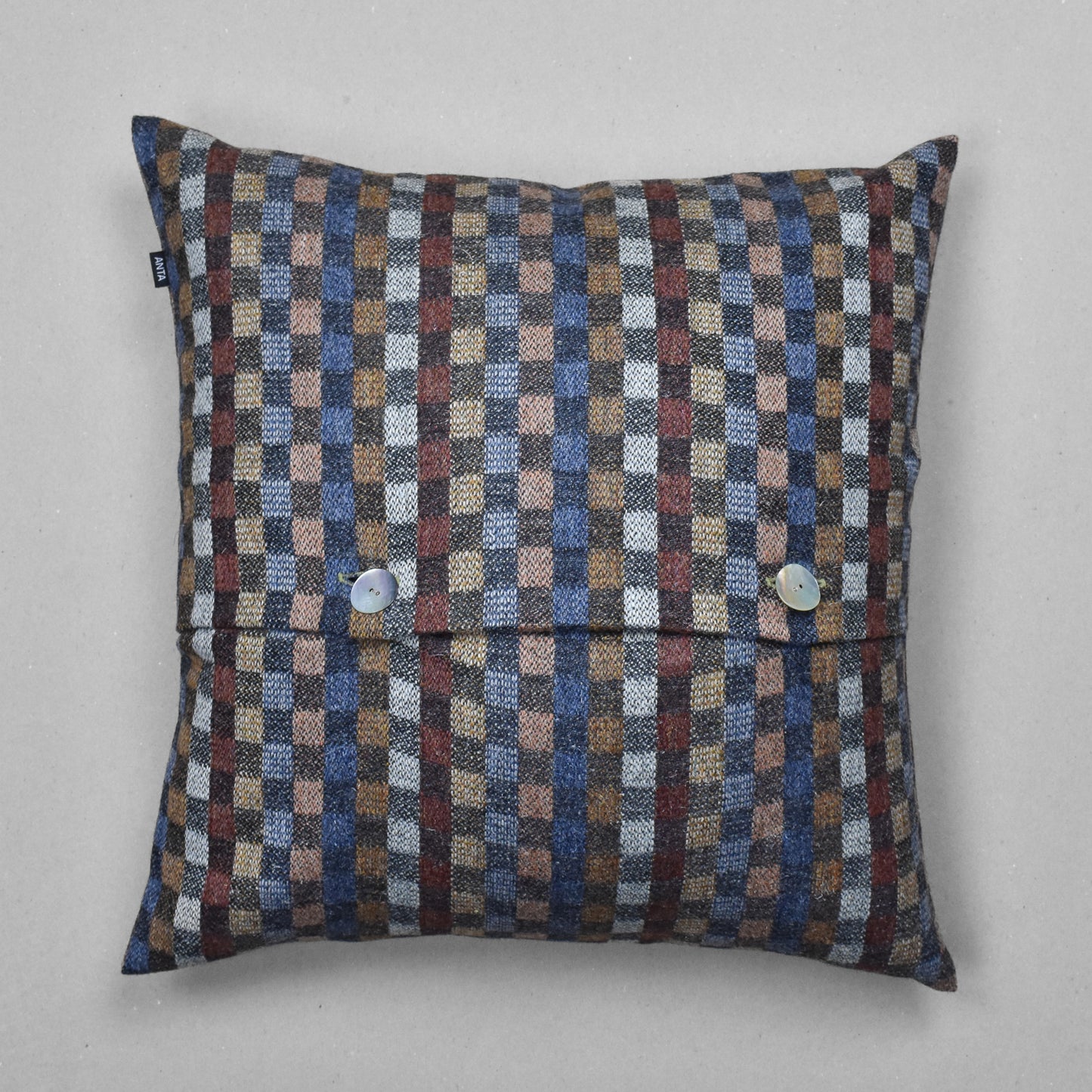 Benbecula Highland Tweed Button Cushion