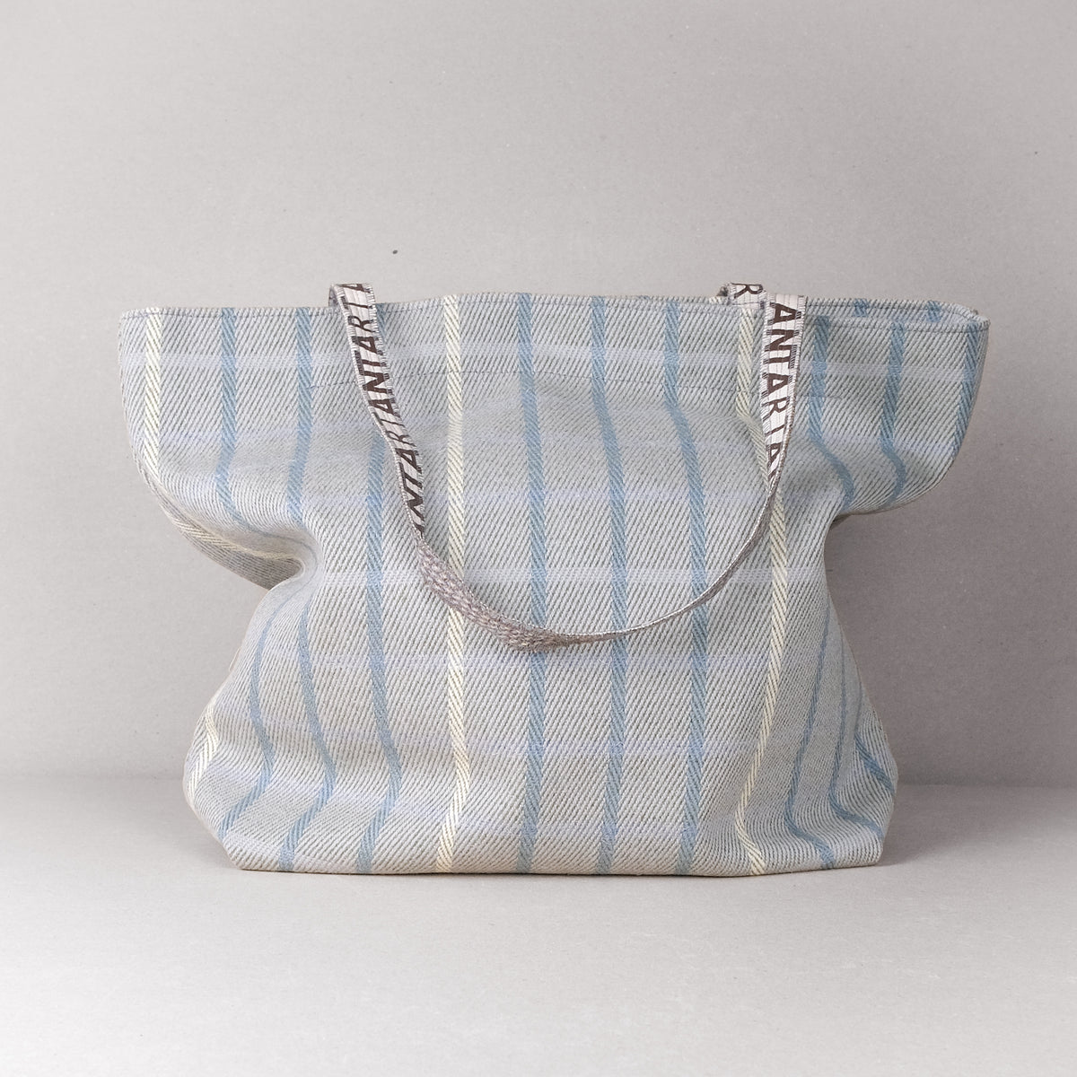 Caithness Travel Bag