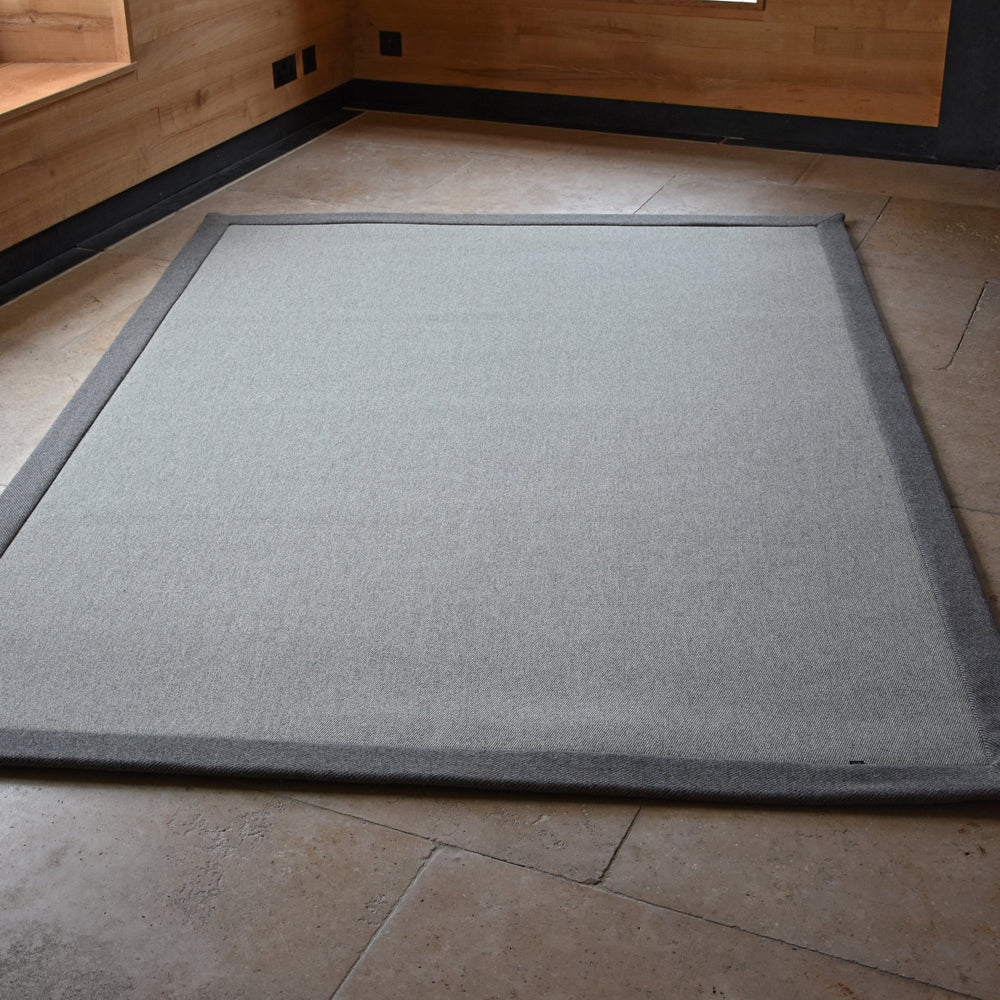 Seagull Carpet Rug