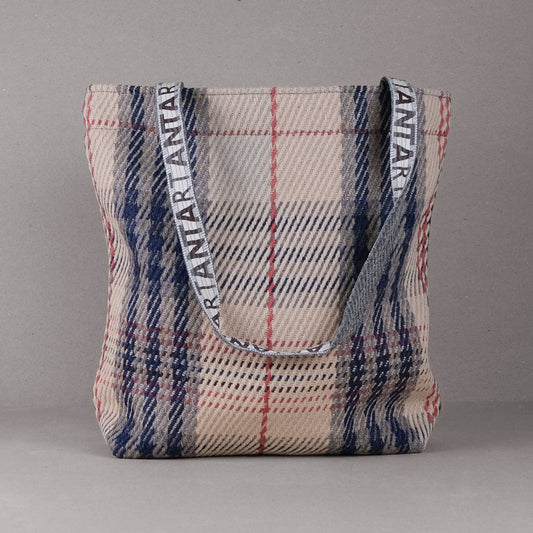 David Kennedy Carpet Bag