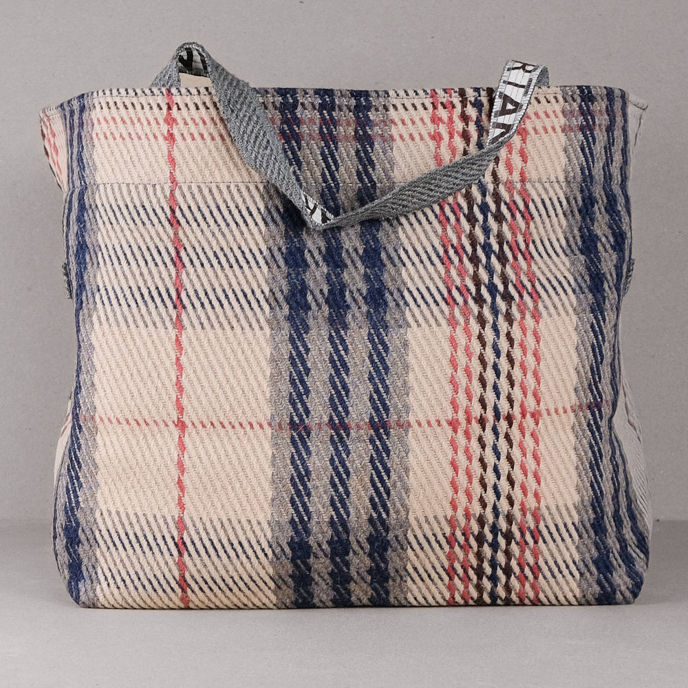 David Kennedy Log Bag