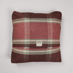 Dunvegan Pet Bed & Lead