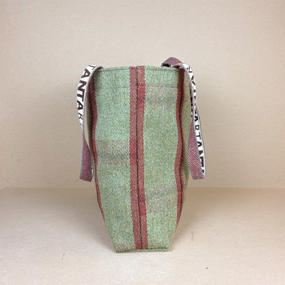 Moniak Carpet Bag