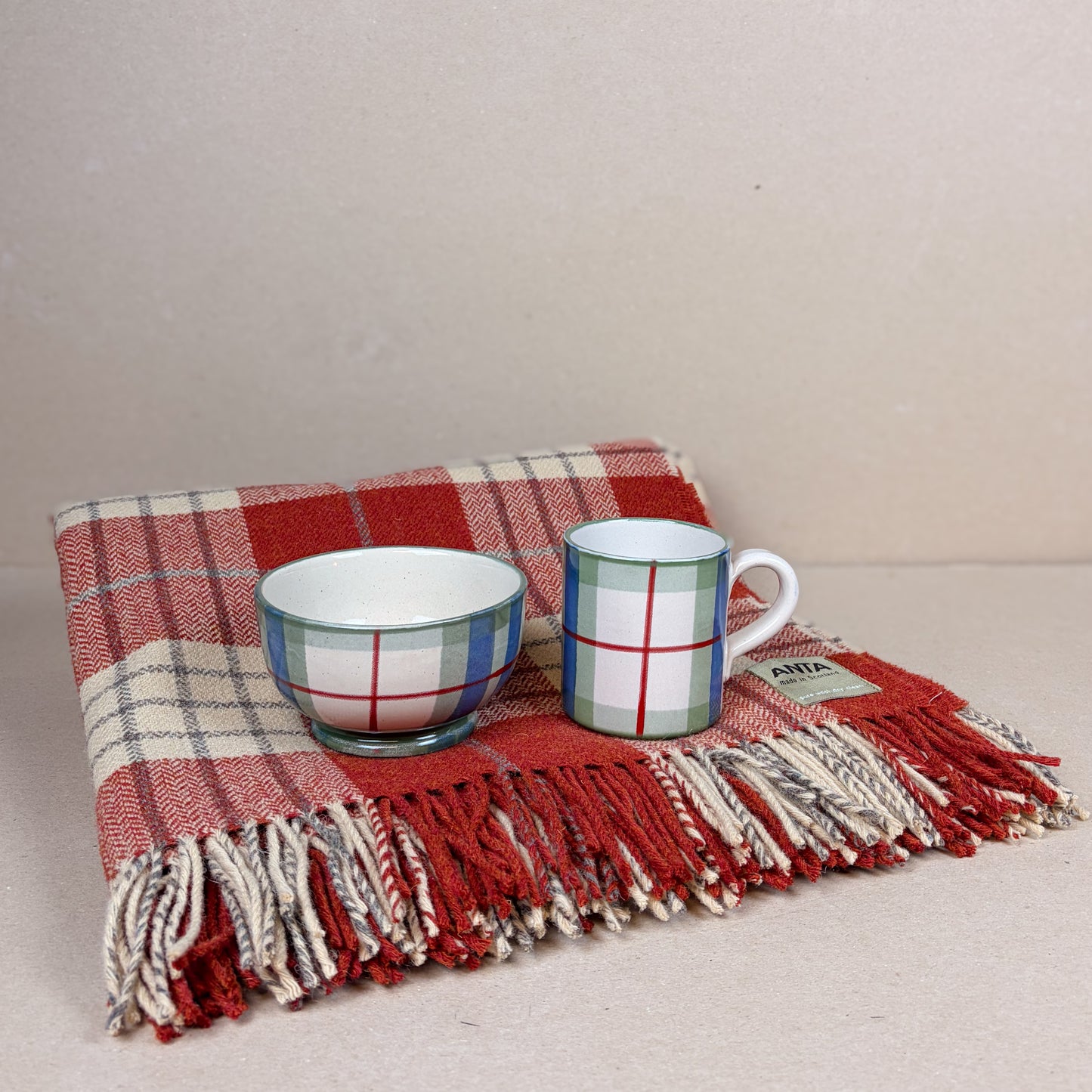 Muriel Spark Throw with a Large David Kennedy Mug and Porridge Bowl