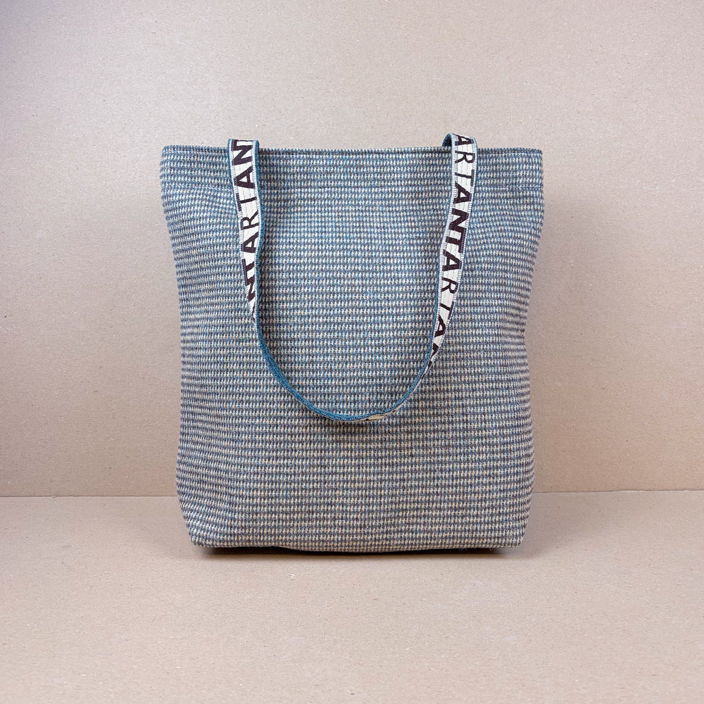 Isla Carpet Bag