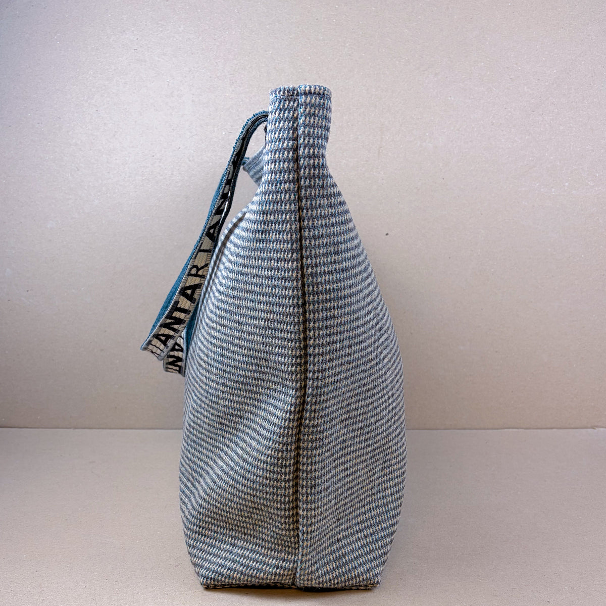 Isla Travel Bag