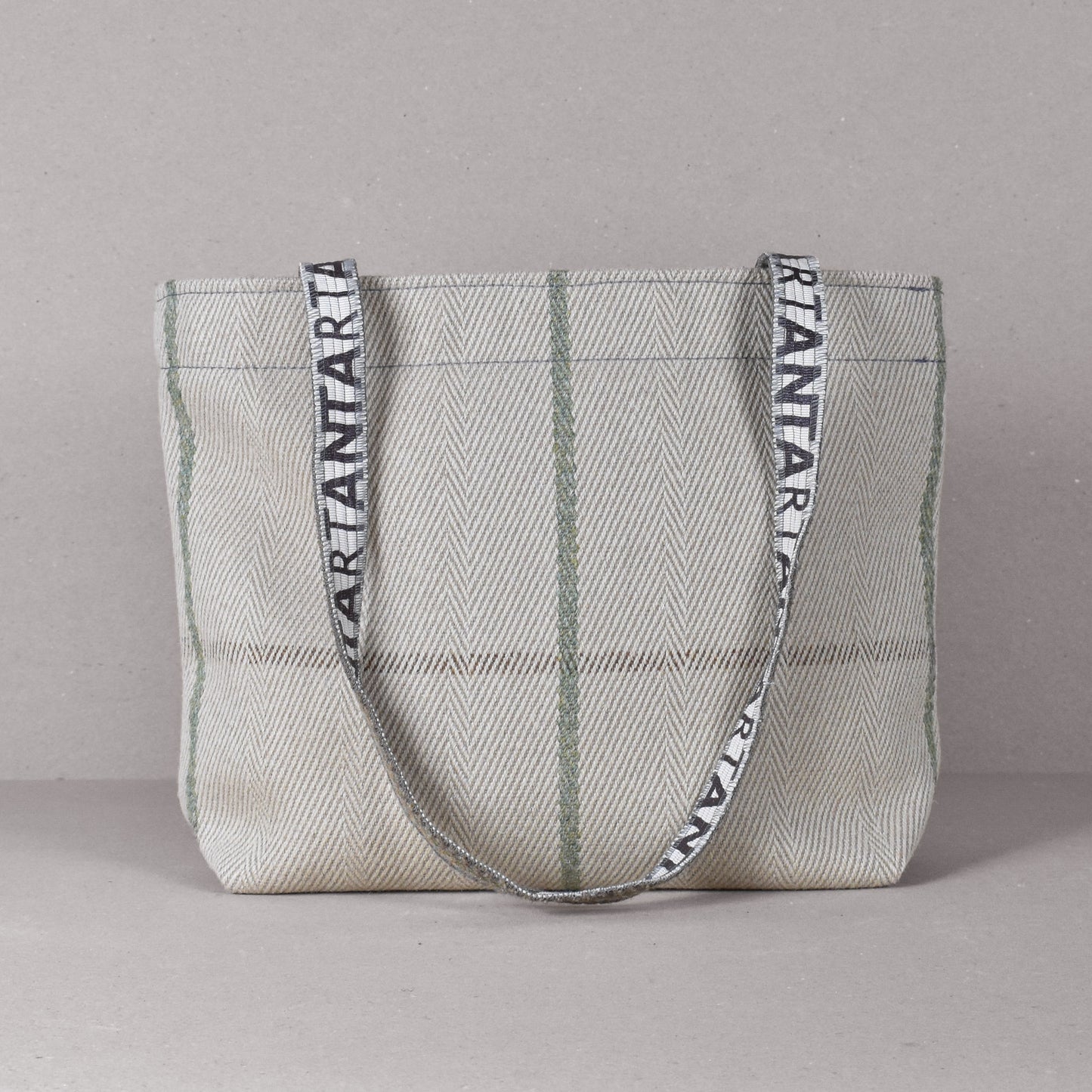 Inverness Little Shopper