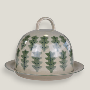 Oakleaf Large Cheese Dome and Plate