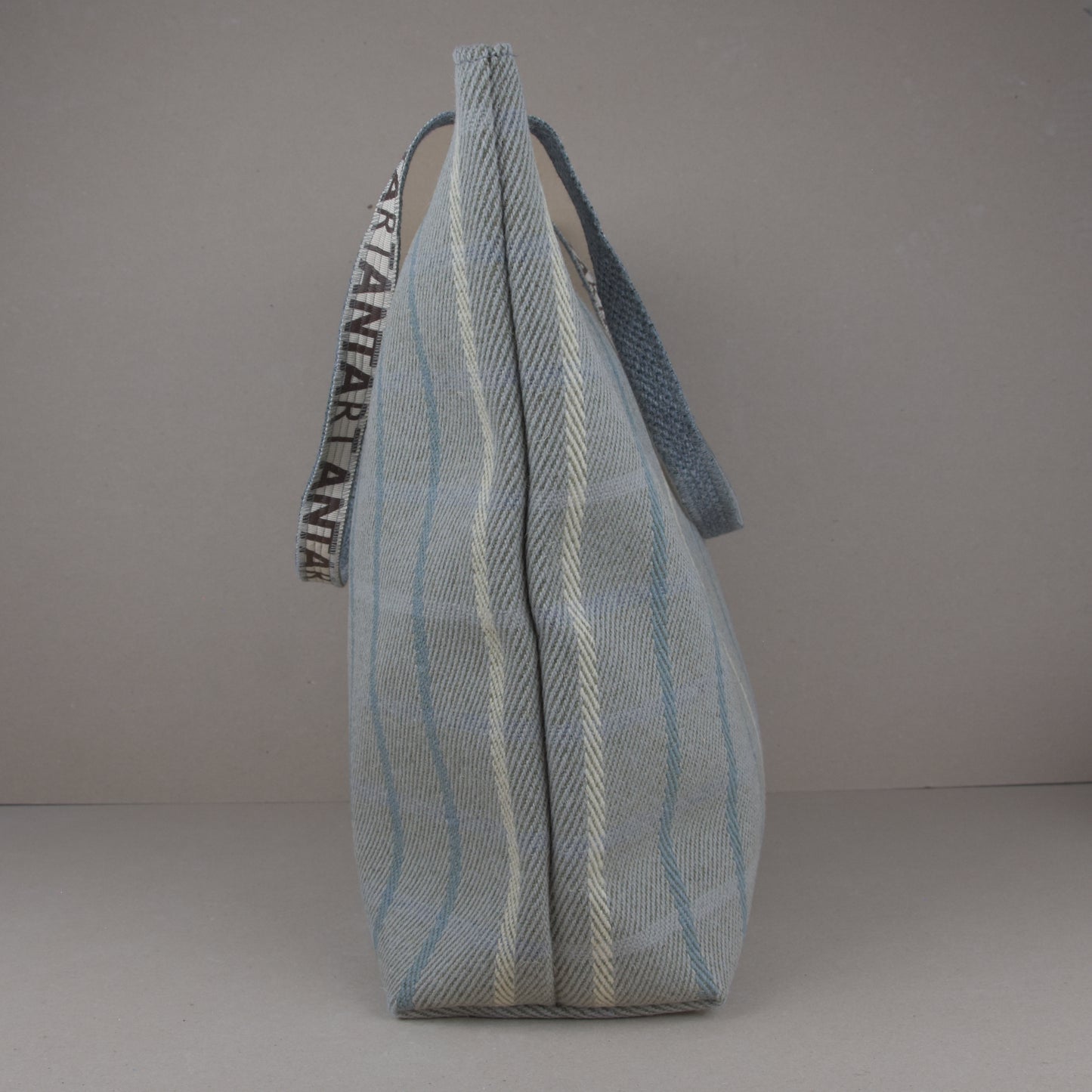 Caithness Travel Bag