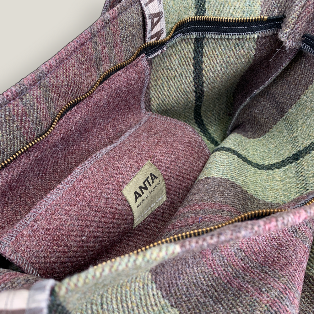 Cawdor Travel Bag